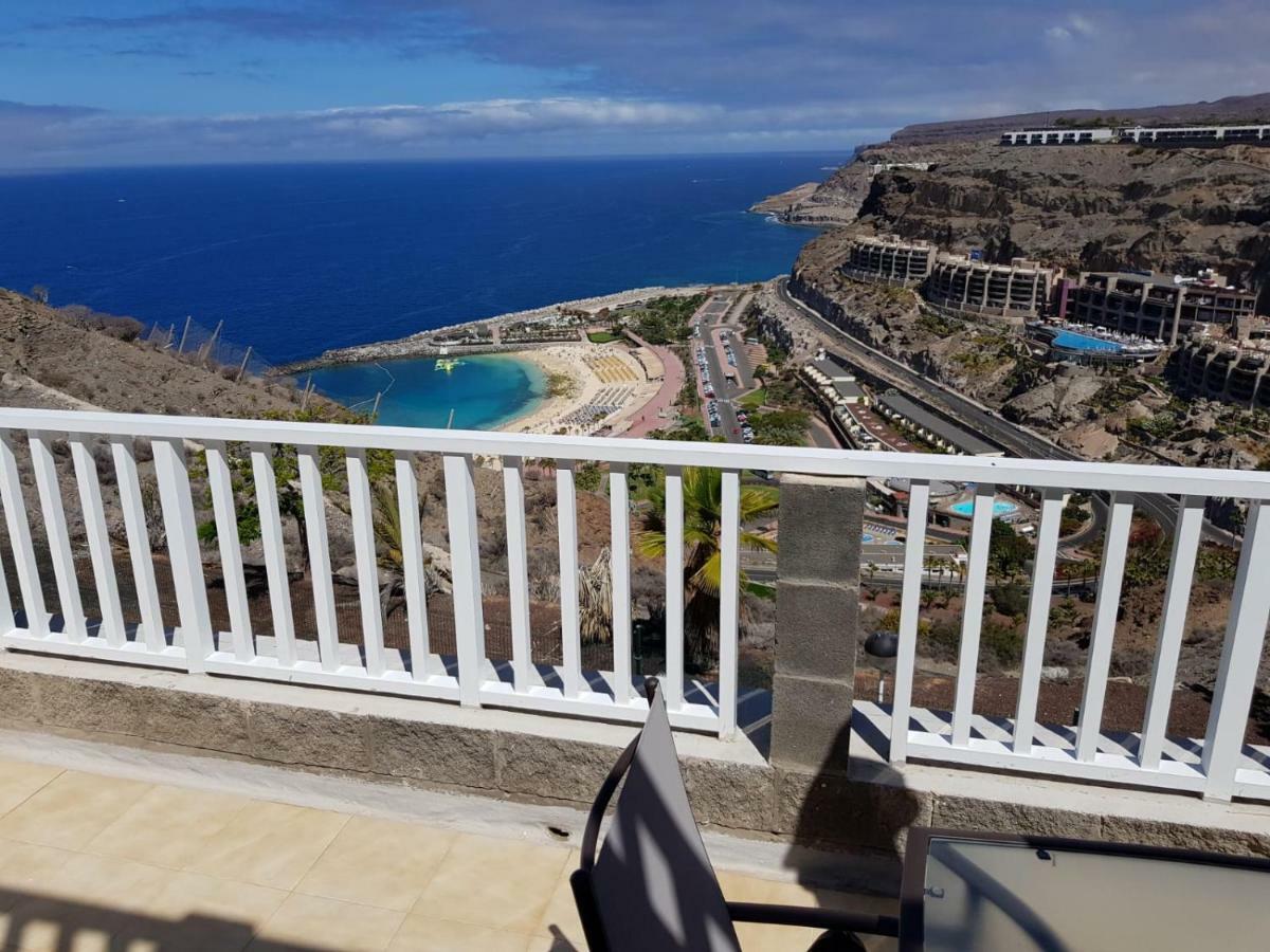 Apt With Terrace Facing Amadores Beach Exterior photo