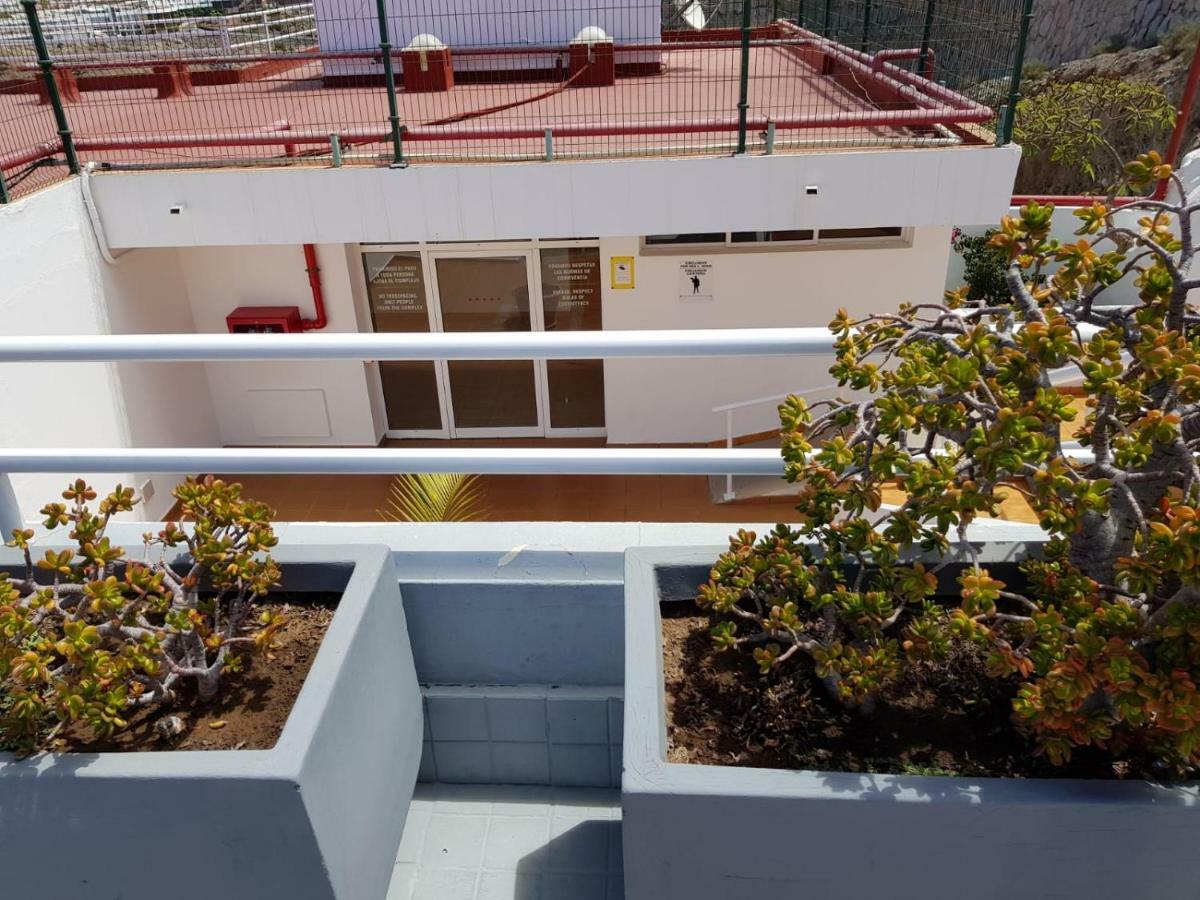 Apt With Terrace Facing Amadores Beach Exterior photo